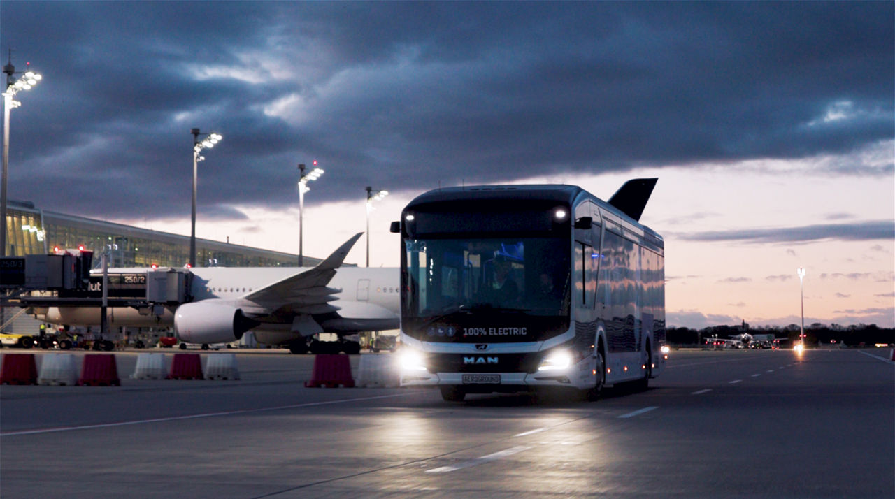 01_Boarding by eBus.jpg